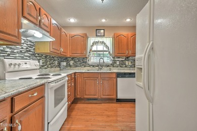 Beautifully maintained Traditional-style Home, sits on a 0.40 on Country Club of Bristol in Tennessee - for sale on GolfHomes.com, golf home, golf lot