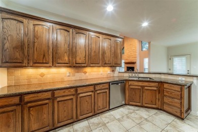 Texas Sunsets included! BLUFF VIEWS, AND ALEDO ISD! Beautiful on Split Rail Links and Golf Club in Texas - for sale on GolfHomes.com, golf home, golf lot