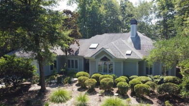 Nicely updated 3 bedroom 2.5 bath Ranch home. The kitchen has on Tidewater Golf Club and Plantation in South Carolina - for sale on GolfHomes.com, golf home, golf lot