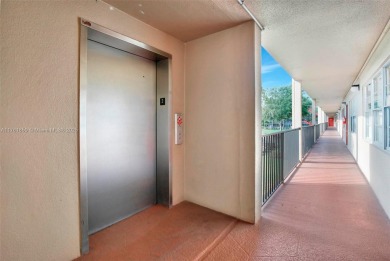 INVESTOR FRIENDLY and MOVE IN READY!! *CAN BE RENTED RIGHT AWAY* on Flamingo Lakes Country Club in Florida - for sale on GolfHomes.com, golf home, golf lot