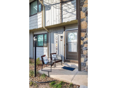 Beautiful townhome located in the heart of Lake St. Louis! 3 on Lake Saint Louis Par 3 in Missouri - for sale on GolfHomes.com, golf home, golf lot
