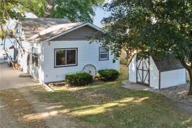 Charming 3 bedroom 2 bath lake home on the north shore of on Shoreland Golf and Tennis Club in Minnesota - for sale on GolfHomes.com, golf home, golf lot