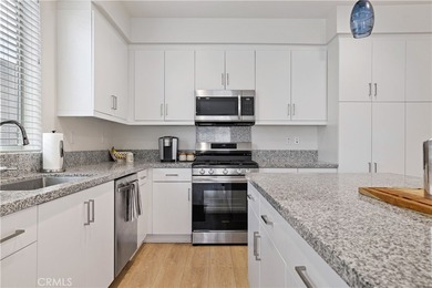 Located in PGA West in the Signature Home gate. This residence on PGA West Private Golf Courses in California - for sale on GolfHomes.com, golf home, golf lot