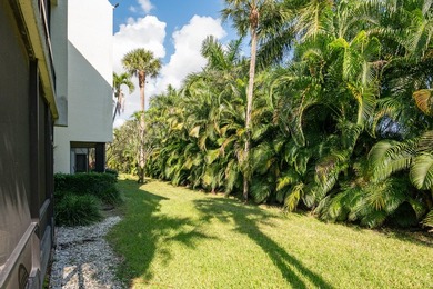 Beautiful fully furnished Corner 2 bedroom 2 bath unit with wrap on The President Country Club in Florida - for sale on GolfHomes.com, golf home, golf lot