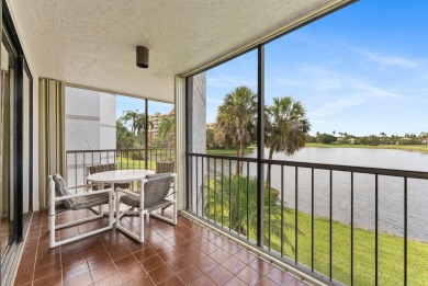 Rarely available 2BR/2.5BA/1,230 sq. ft. condo in desirable on Bonaventure Country Club in Florida - for sale on GolfHomes.com, golf home, golf lot