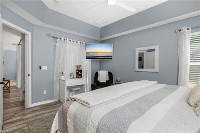 Affordable living in a GOLF community--the PERFECT combination! on Stoneybrook Golf Club in Florida - for sale on GolfHomes.com, golf home, golf lot