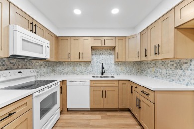Rarely available 2BR/2.5BA/1,230 sq. ft. condo in desirable on Bonaventure Country Club in Florida - for sale on GolfHomes.com, golf home, golf lot