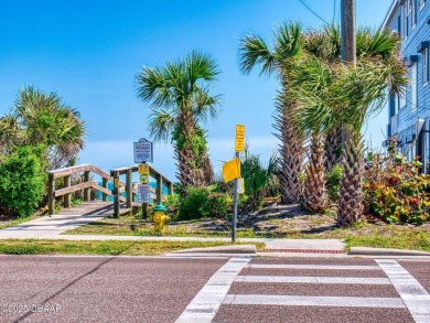 Beautifully redone three story unit with  a Ocean Peak and on Harbour Village Golf and Yacht Club in Florida - for sale on GolfHomes.com, golf home, golf lot