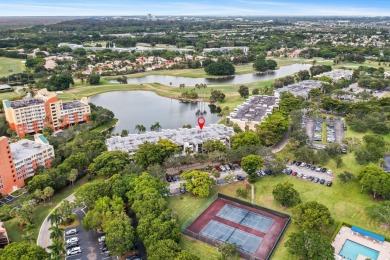 Rarely available 2BR/2.5BA/1,230 sq. ft. condo in desirable on Bonaventure Country Club in Florida - for sale on GolfHomes.com, golf home, golf lot