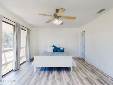 Beautifully redone three story unit with  a Ocean Peak and on Harbour Village Golf and Yacht Club in Florida - for sale on GolfHomes.com, golf home, golf lot