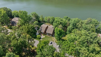 Spacious Lakeview Upper level 3 bedroom 2 full bath condo with a on Woodson Bend Resort in Kentucky - for sale on GolfHomes.com, golf home, golf lot