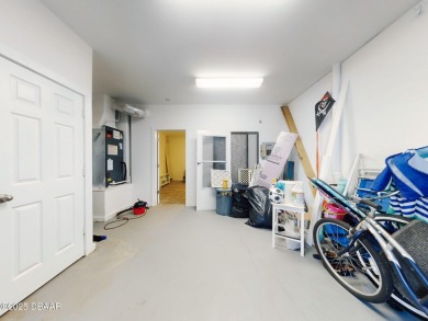 Discover this beautifully renovated three-story unit with an on Harbour Village Golf and Yacht Club in Florida - for sale on GolfHomes.com, golf home, golf lot