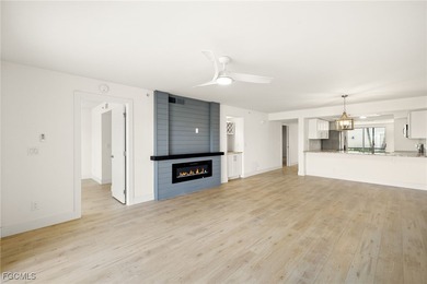 SELLER IS VERY MOTIVATED!!! Kelly Greens Golf & Country Club on Kelly Greens Golf and Country Club in Florida - for sale on GolfHomes.com, golf home, golf lot