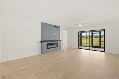 SELLER IS VERY MOTIVATED!!! Kelly Greens Golf & Country Club on Kelly Greens Golf and Country Club in Florida - for sale on GolfHomes.com, golf home, golf lot