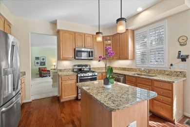 Bright & Spacious 3 bedroom 2.5 bath Ranch in a Vibrant 55+ on Grayslake Golf Course in Illinois - for sale on GolfHomes.com, golf home, golf lot