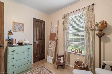 Come see this charming house on the corner! This 3 bed, 2 on Vache-Grasse Country Club in Arkansas - for sale on GolfHomes.com, golf home, golf lot