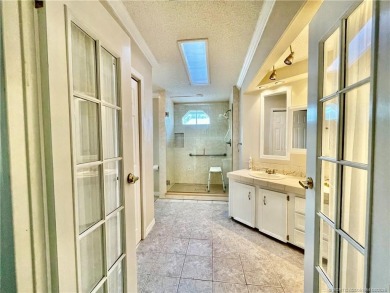 Invite your family & friends to this spacious 2030 sq ft home on Indianwood Golf and Country Club in Florida - for sale on GolfHomes.com, golf home, golf lot