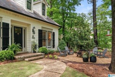 Stunningly Renovated Home in Riverchase -- 4 Bed, 3.5 Bath, 3 on Riverchase Country Club in Alabama - for sale on GolfHomes.com, golf home, golf lot
