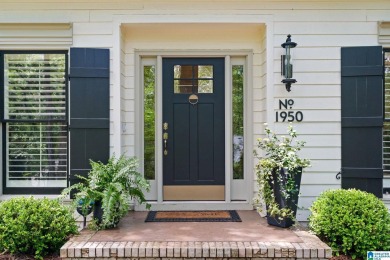 Stunningly Renovated Home in Riverchase -- 4 Bed, 3.5 Bath, 3 on Riverchase Country Club in Alabama - for sale on GolfHomes.com, golf home, golf lot