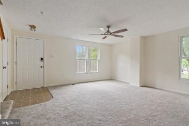 Don't miss this beautifully maintained 3-bedroom, 2.5-bath on Walden Golf Club in Maryland - for sale on GolfHomes.com, golf home, golf lot