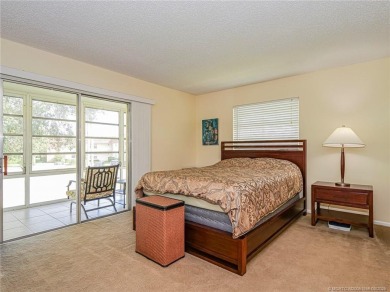 MOTIVATED SELLER!! Turn-key 1BR/1.5BA in Vista Royale, Vero's on The American Golf Club in Florida - for sale on GolfHomes.com, golf home, golf lot