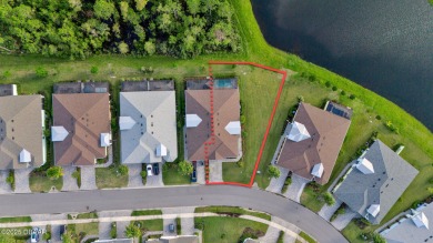 Privacy Galore!  Huge lot with heated POOL and LAKE view! The on LPGA International Golf Course in Florida - for sale on GolfHomes.com, golf home, golf lot