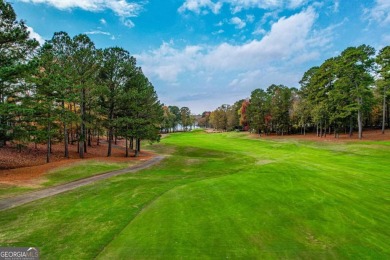 If your looking for Main floor Living, look no further! This on Reynolds Lake Oconee - The Landing in Georgia - for sale on GolfHomes.com, golf home, golf lot