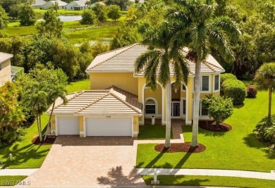 SPACIOUS & UPDATED 5B+Loft/3Ba family home that is OUT of the on Cross Creek Country Club in Florida - for sale on GolfHomes.com, golf home, golf lot