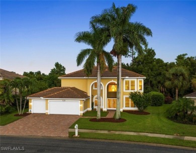 SPACIOUS & UPDATED 5B+Loft/3Ba family home that is OUT of the on Cross Creek Country Club in Florida - for sale on GolfHomes.com, golf home, golf lot