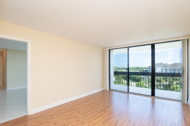 MAGNIFICENT VIEWS! PRICED TO SELL! Large 1 bedroom plus 1-1/2 on The President Country Club in Florida - for sale on GolfHomes.com, golf home, golf lot