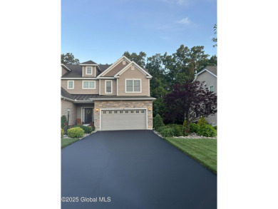 Welcome home to this move in ready 3 bedroom 2.5 baths townhouse on Town Of Colonie Golf Course in New York - for sale on GolfHomes.com, golf home, golf lot