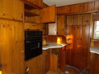 Over 2,252 square home  with four bedroom, three bath home on Lynx Golf Course in Michigan - for sale on GolfHomes.com, golf home, golf lot