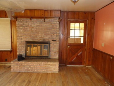Over 2,252 square home  with four bedroom, three bath home on Lynx Golf Course in Michigan - for sale on GolfHomes.com, golf home, golf lot