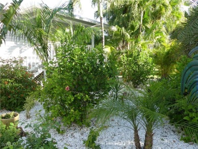 Beautiful home in exclusive Isle of Pines. Close to Pineland on Alden Pines Golf Club in Florida - for sale on GolfHomes.com, golf home, golf lot