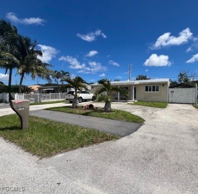 Welcome to your Dream Home! Fully remodeled in 2022, this home on Trump International Golf Club West Palm Beach in Florida - for sale on GolfHomes.com, golf home, golf lot