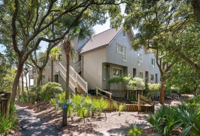 This light and airy Seascape oceanfront villa offers an open on Kiawah Island Resort - Cougar Point in South Carolina - for sale on GolfHomes.com, golf home, golf lot