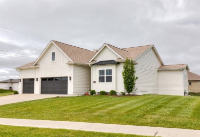 Stunning Property on Otter Creek Golf Course! Welcome to this on Otter Creek Golf Course in Iowa - for sale on GolfHomes.com, golf home, golf lot