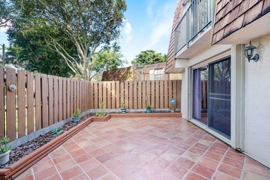 Fantastic Community! Great Deal! Minutes from Nova University on Pine Island Ridge Country Club in Florida - for sale on GolfHomes.com, golf home, golf lot