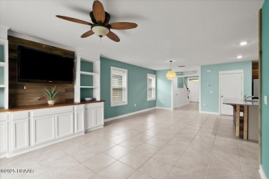 LAKEFRONT 5-bedroom, 3-bathroom, 2-car garage, concrete block on Venetian Bay Golf Course in Florida - for sale on GolfHomes.com, golf home, golf lot