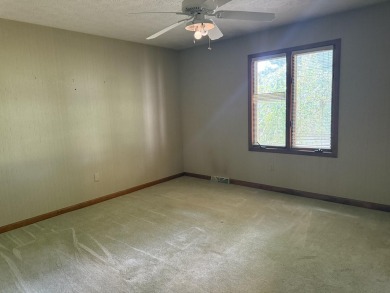 Situated along the scenic #4 fairway, this spacious ranch home on Berea Country Club in Kentucky - for sale on GolfHomes.com, golf home, golf lot