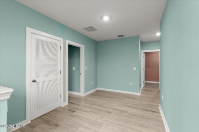LAKEFRONT 5-bedroom, 3-bathroom, 2-car garage, concrete block on Venetian Bay Golf Course in Florida - for sale on GolfHomes.com, golf home, golf lot