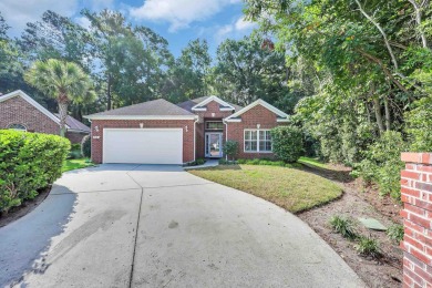Low maintenance patio home on cul-de-sac in Pawleys Plantation on Pawleys Plantation Golf and Country Club in South Carolina - for sale on GolfHomes.com, golf home, golf lot