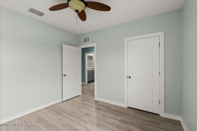 LAKEFRONT 5-bedroom, 3-bathroom, 2-car garage, concrete block on Venetian Bay Golf Course in Florida - for sale on GolfHomes.com, golf home, golf lot