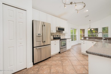Don't miss this chance to make this inviting 3-bed, 2-bath on Grand Haven Golf Club in Florida - for sale on GolfHomes.com, golf home, golf lot