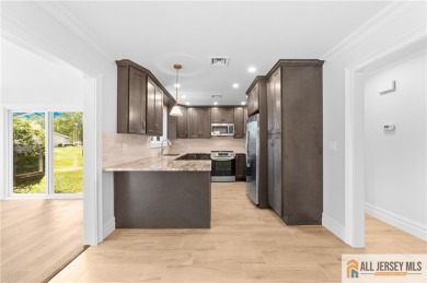 One of Clearbrook's finest!!! This completely remodeled on Clearbrook Golf Club in New Jersey - for sale on GolfHomes.com, golf home, golf lot