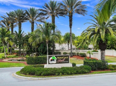 Beautiful landscaped . Large granite bar for wonderful outdoor on St. Lucie Trail Golf Club in Florida - for sale on GolfHomes.com, golf home, golf lot