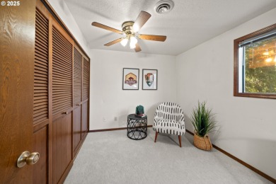 Discover comfort in this ideal Fairview end-unit condo, set on  in Oregon - for sale on GolfHomes.com, golf home, golf lot