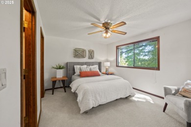 Discover comfort in this ideal Fairview end-unit condo, set on  in Oregon - for sale on GolfHomes.com, golf home, golf lot