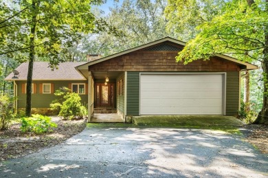 Offered here is a great opportunity to live the lake life at a on Chatuge Shores Golf Course in North Carolina - for sale on GolfHomes.com, golf home, golf lot