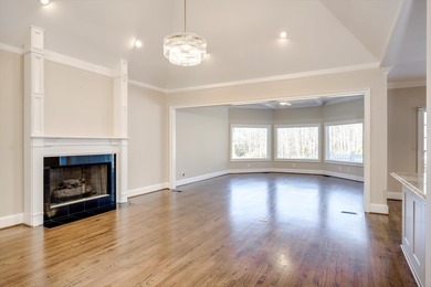 This one level brick home with 4 BR, 3.5 Baths is located in the on Woodside Plantation Country Club in South Carolina - for sale on GolfHomes.com, golf home, golf lot